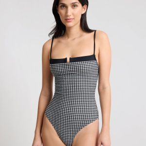 Melanie One Piece
